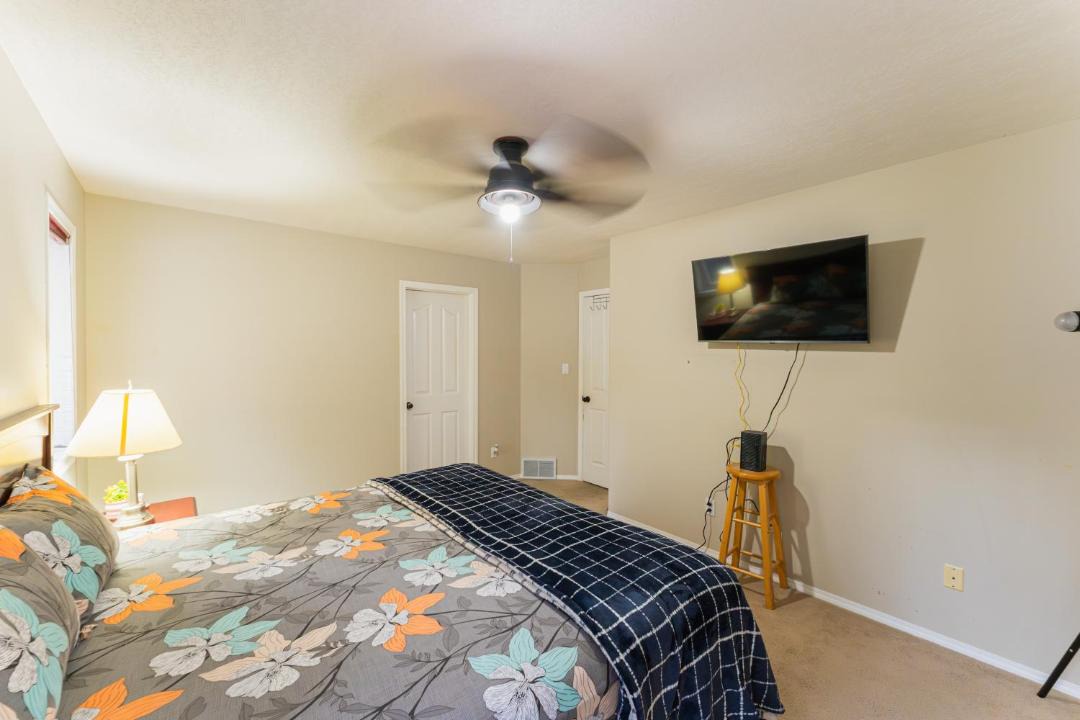 Photo of Bedroom in Hinton