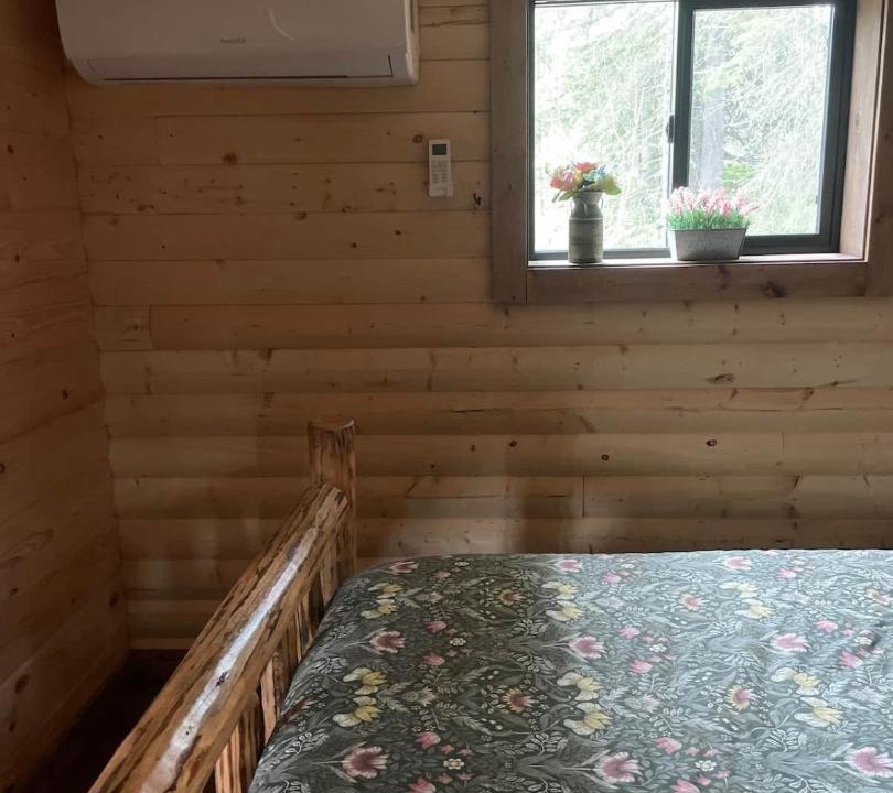 Photo of Bedroom in Division No. 11