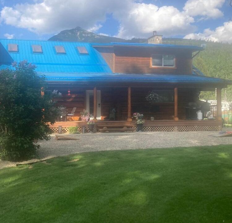 Photo of Others in Valemount