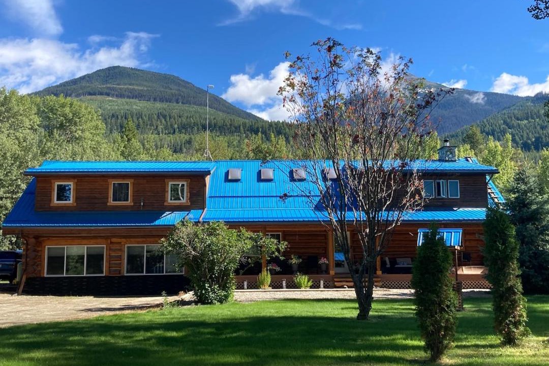 Photo of Others in Valemount