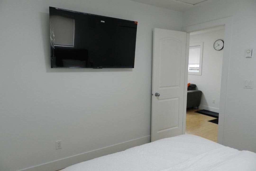 Photo of Bedroom in Renfrew-Collingwood