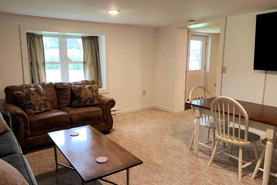 Photo of Livingroom in New Haven