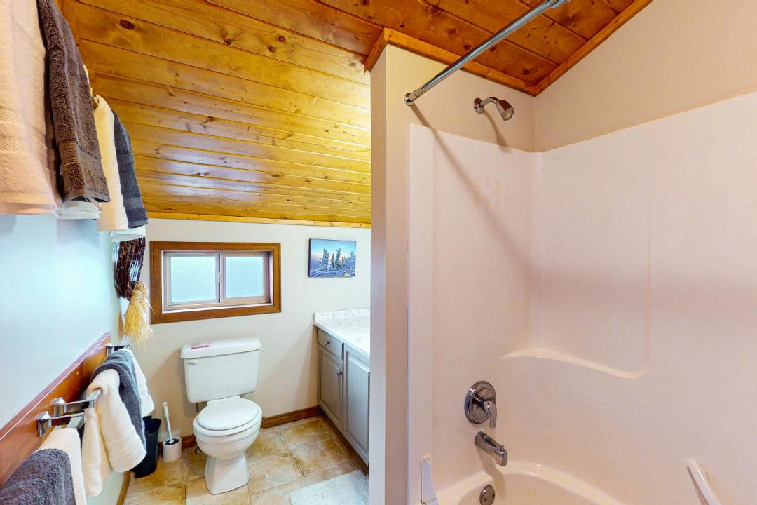 Photo of Bathroom in Snow Pine Estates