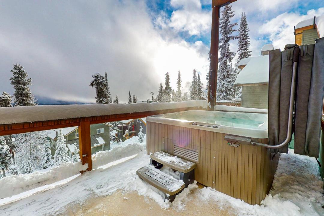 Photo of Others in Snow Pine Estates