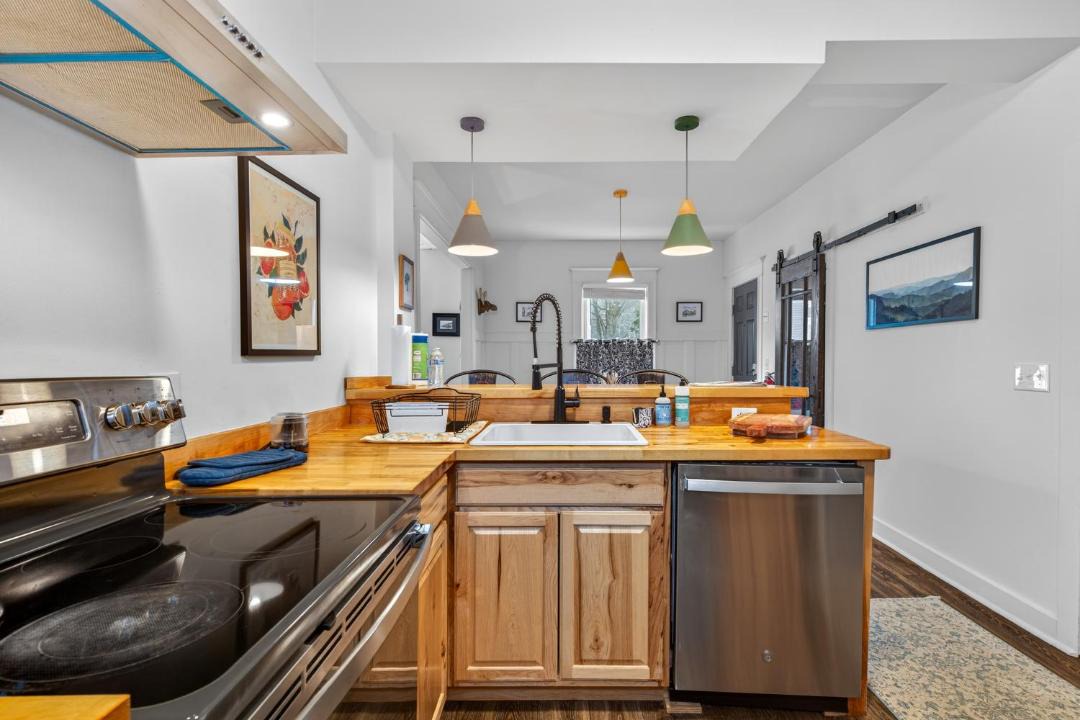 Photo of Kitchen in Old North End