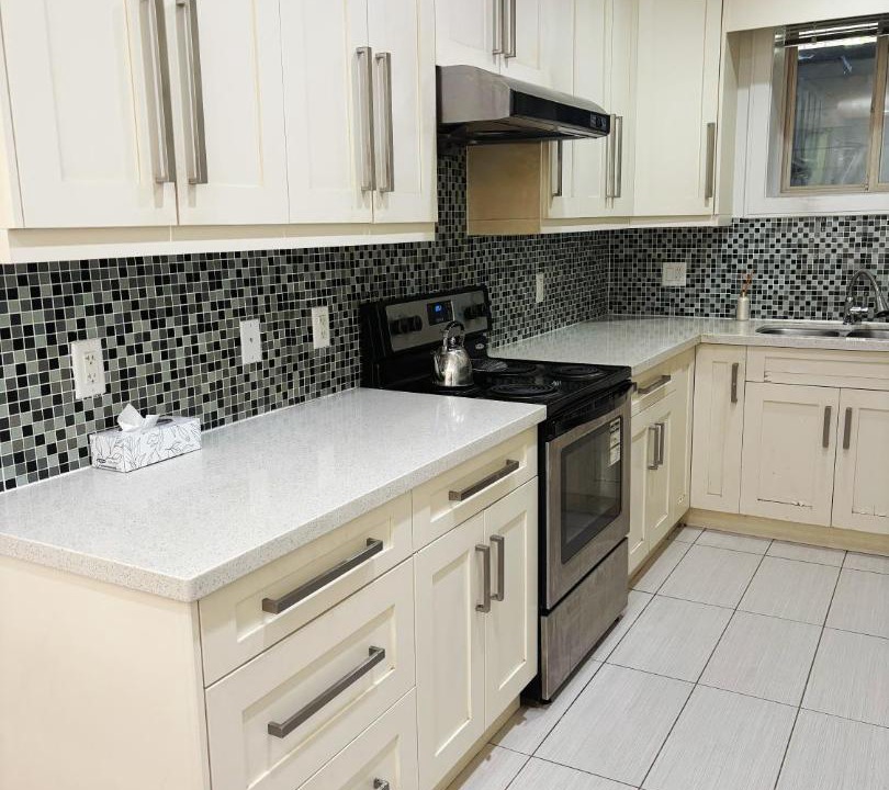 Photo of Kitchen in Hollyburn