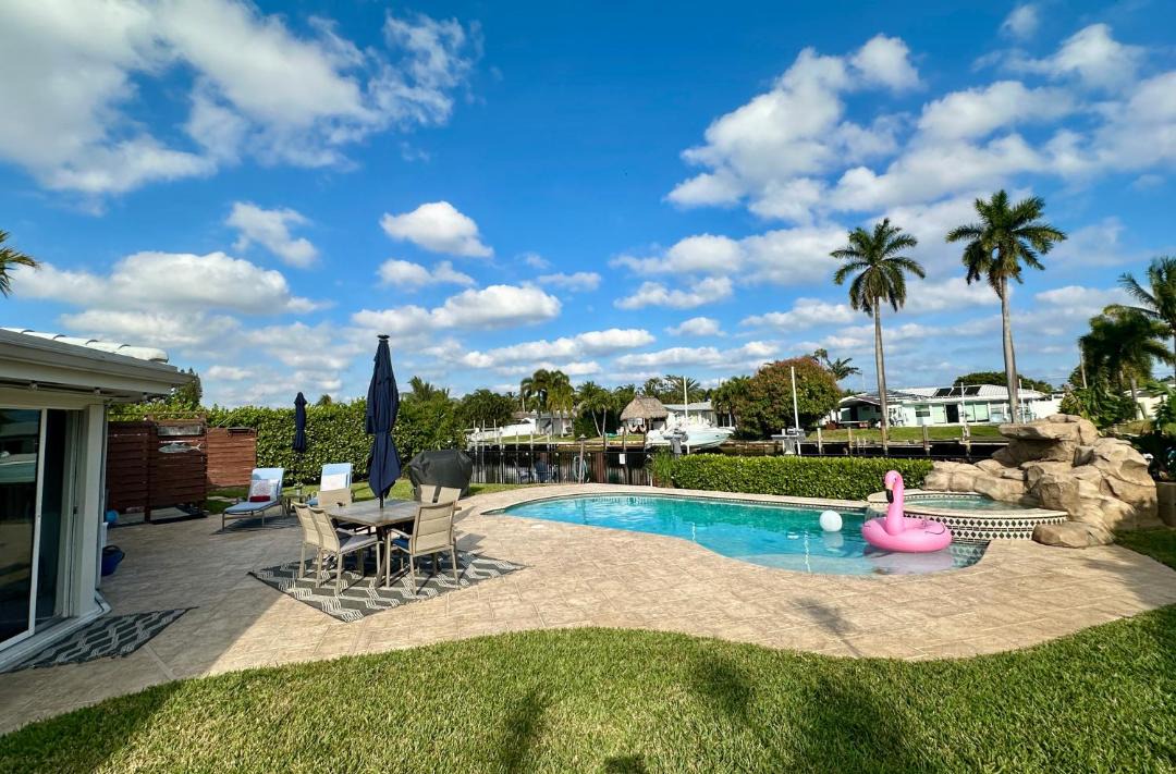 Photo of Others in Garden Isles