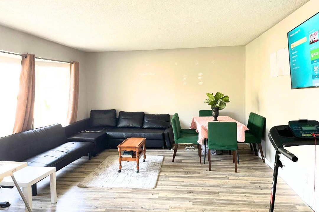 Photo of Livingroom in West Edmonton