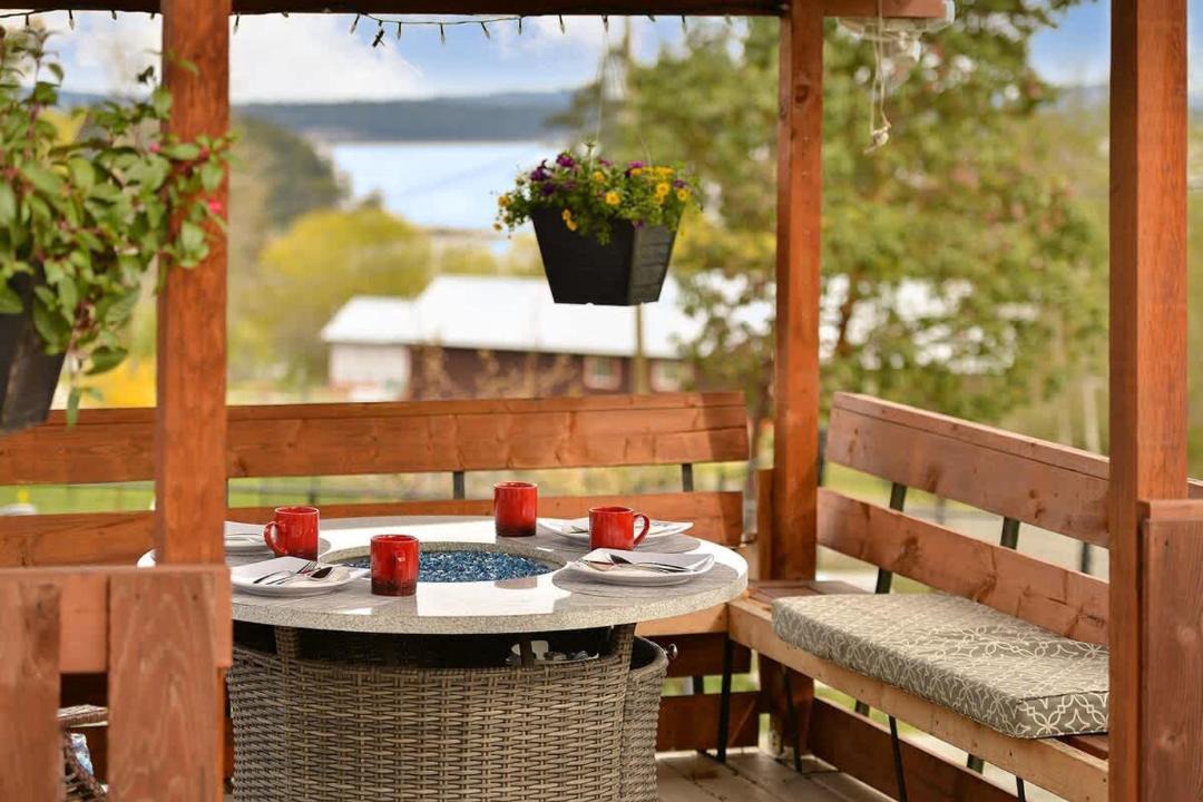 Photo of Patio Balcony in Regional District of Nanaimo
