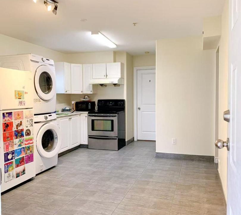 Photo of Kitchen in Renfrew-Collingwood