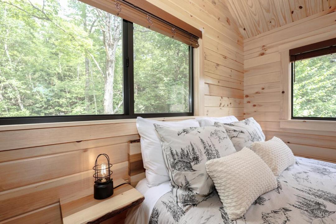 Photo of Bedroom in Lincoln