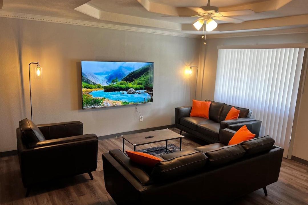 Photo of Livingroom in Almont