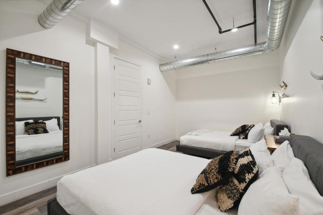 Photo of Bedroom in River North Art District