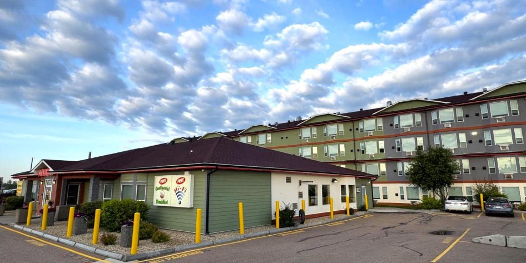 Photo of Others in Leduc