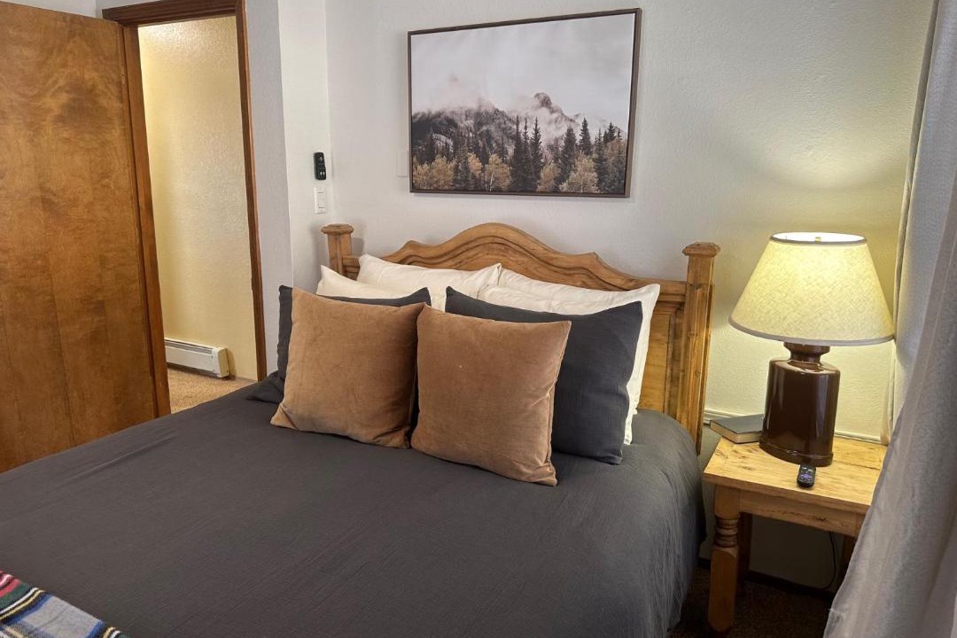Photo of Bedroom in Red River