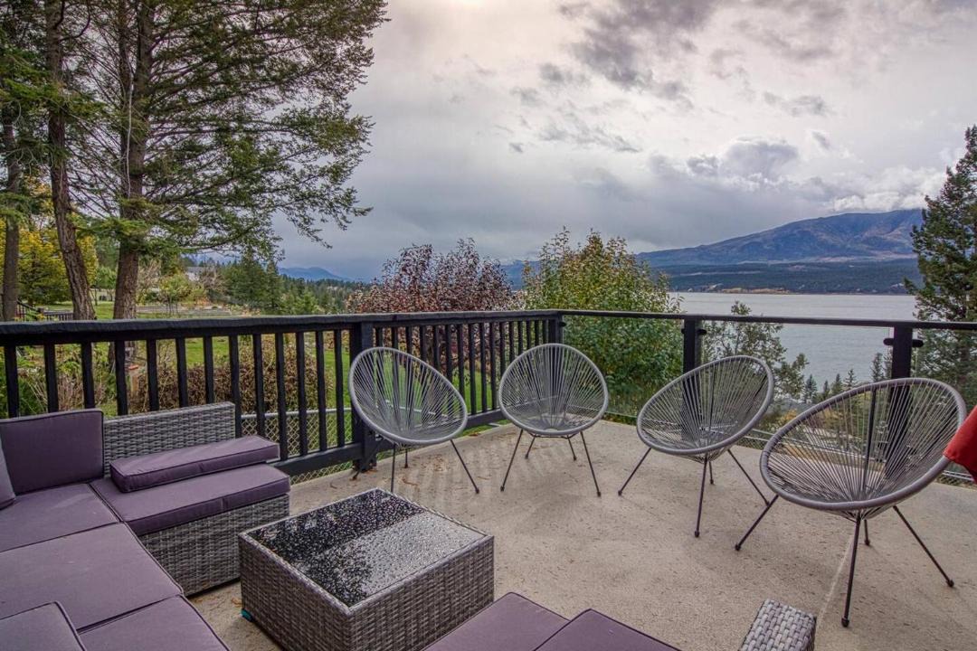 Photo of Patio Balcony in East Kootenay