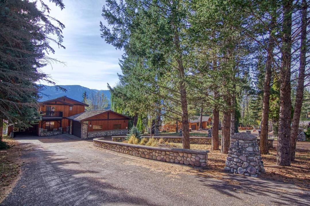Photo of Others in East Kootenay