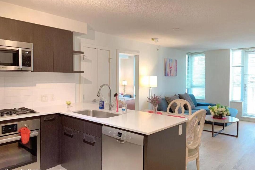 Photo of Kitchen in Richmond City Centre