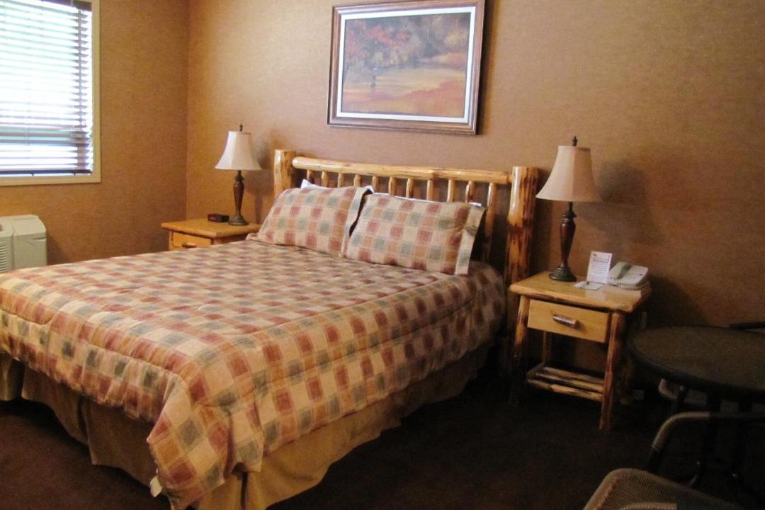 Photo of Bedroom in Elkwater