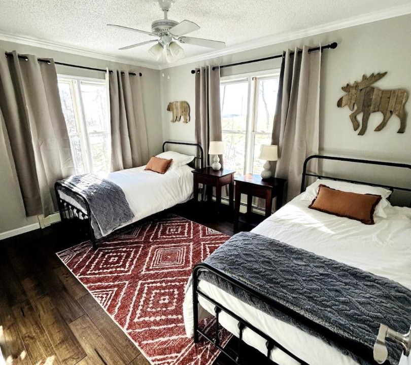 Photo of Bedroom in Warm Springs