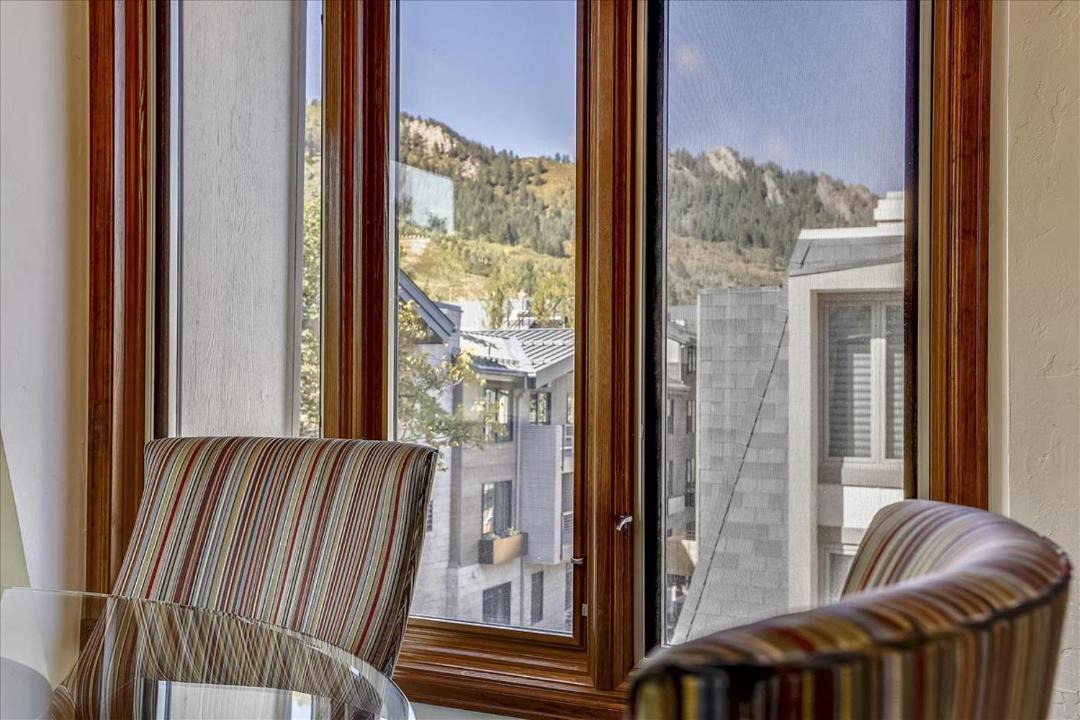 Photo of Others in Aspen