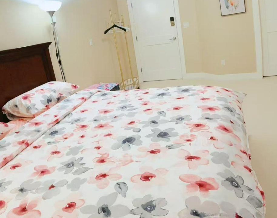 Photo of Bedroom in Burke Mountain