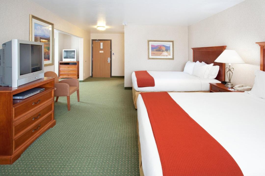 Photo of Bedroom in Gunnison
