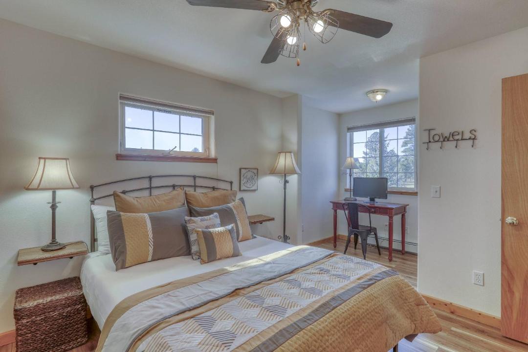 Photo of Bedroom in Lake Hatcher Park