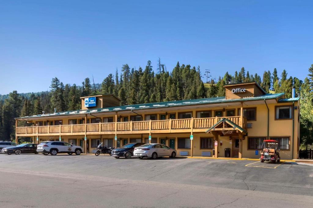Photo of Others in Red River