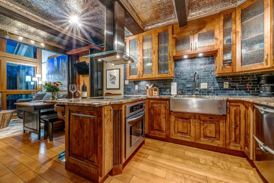 Photo of Kitchen in Upper Village