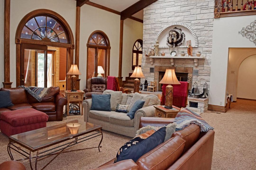 Photo of Livingroom in Red River