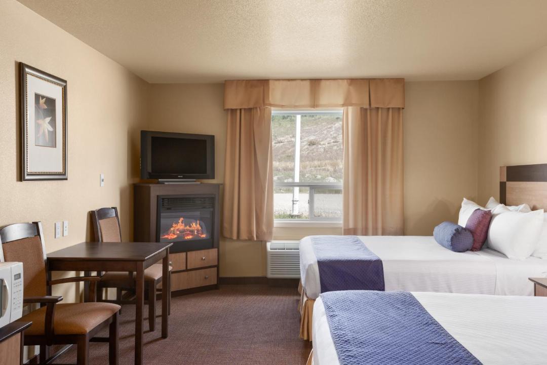 Photo of Others in Grande Cache