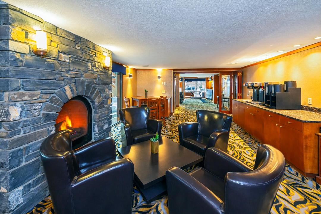 Photo of Others in Banff