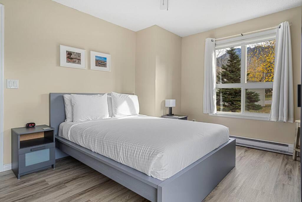 Photo of Bedroom in East Kootenay
