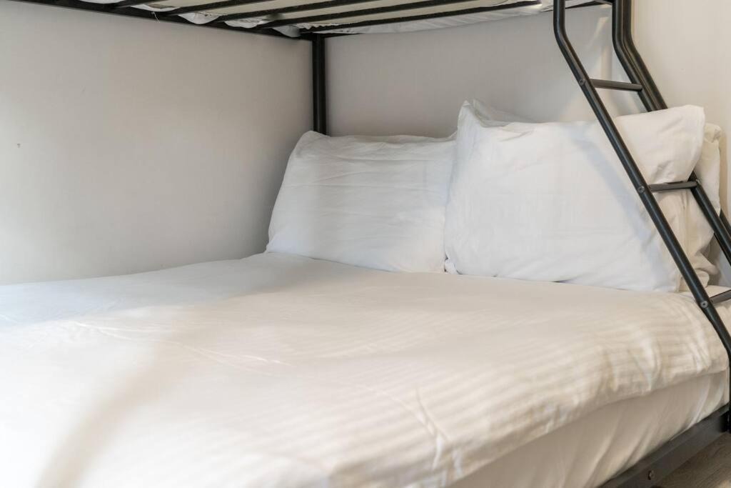 Photo of Bedroom in East Kootenay