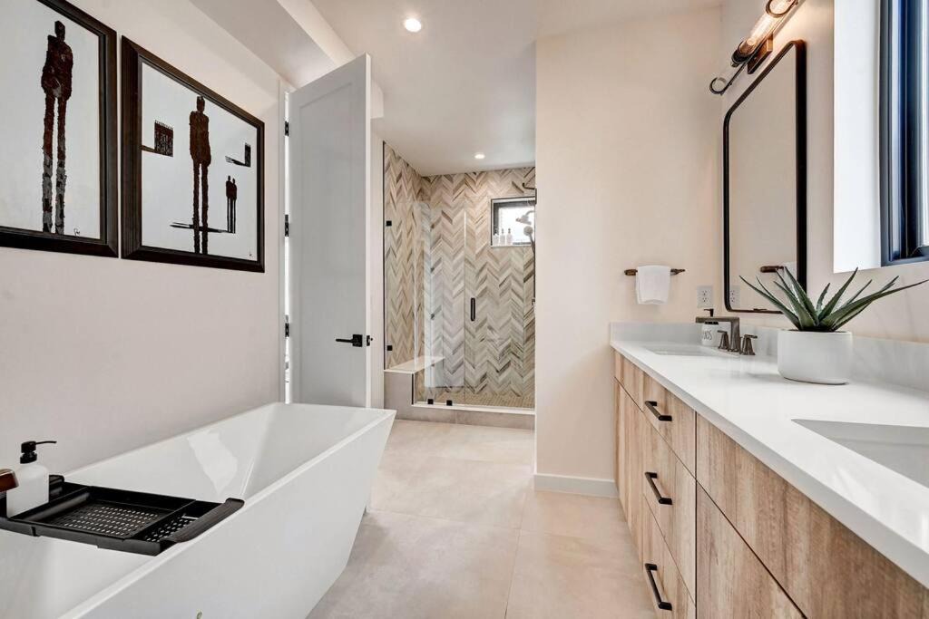 Photo of Bathroom in Highland