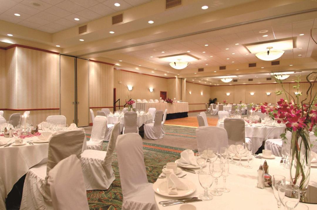 Photo of Others in Leduc