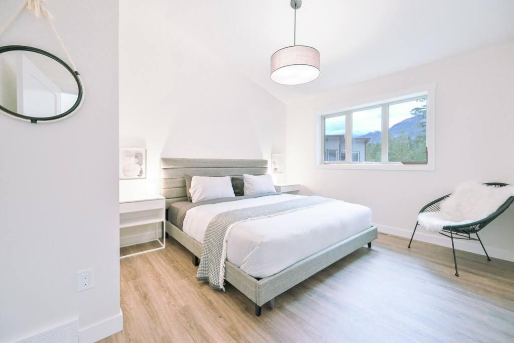 Photo of Bedroom in East Kootenay