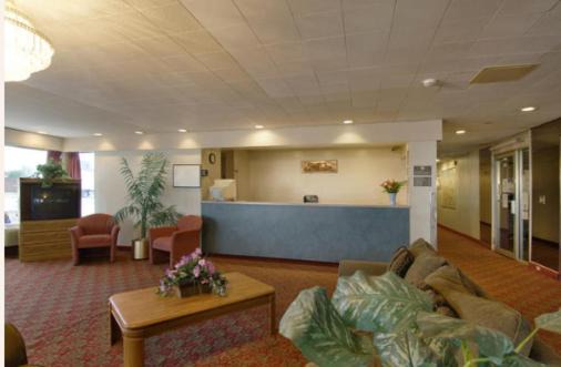 Photo of Livingroom in Brook Park