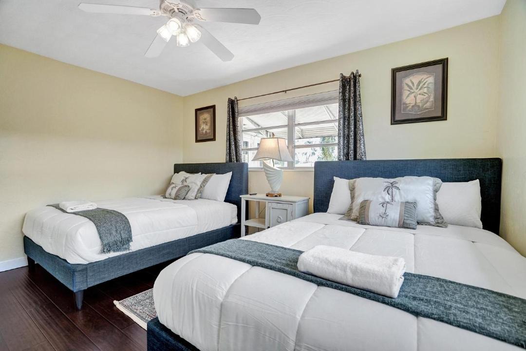 Photo of Bedroom in Garden Isles