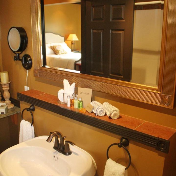 Photo of Bathroom in Okanagan-Similkameen