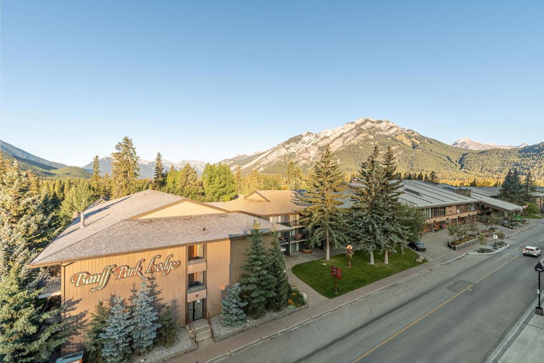 Photo of Others in Banff