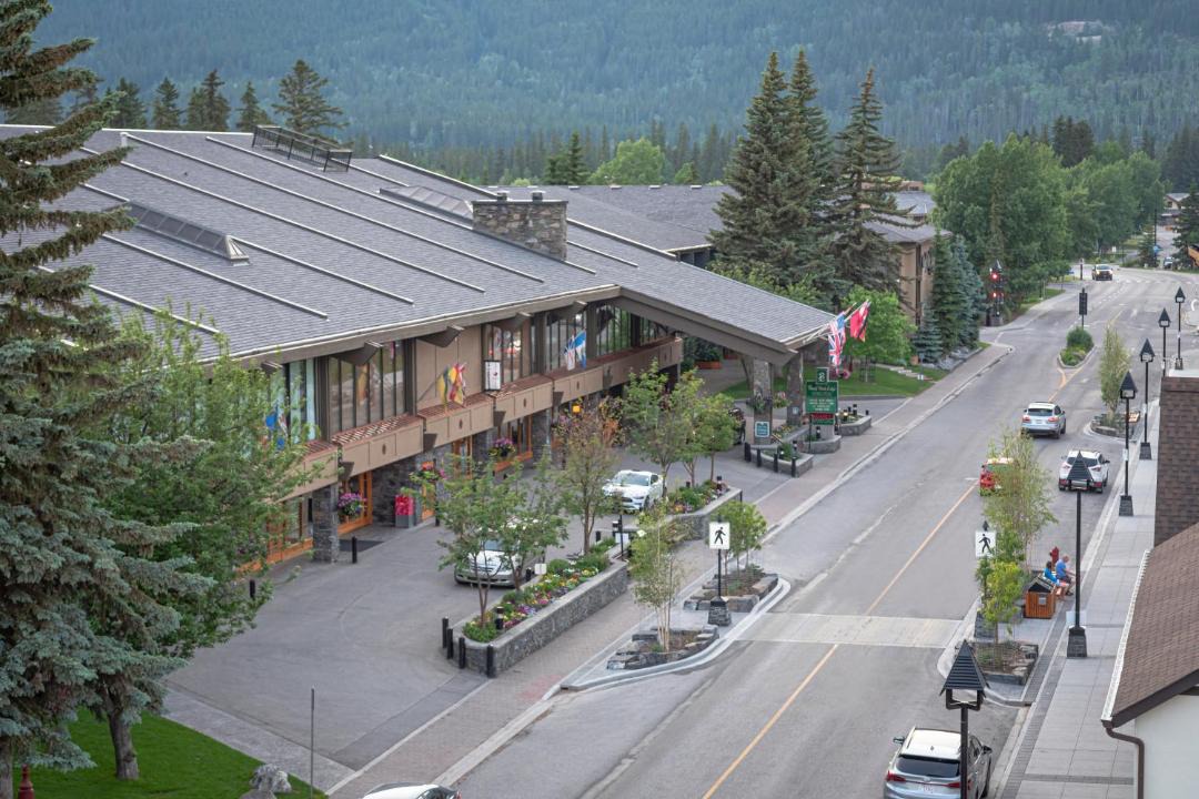 Photo of Others in Banff