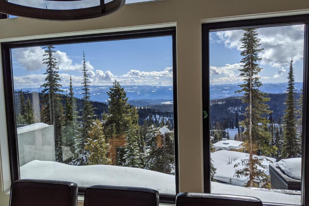 Photo of Patio Balcony in Silver Star Mountain