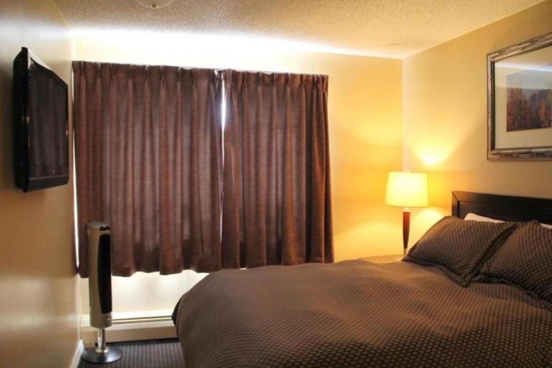 Photo of Others in Grande Cache