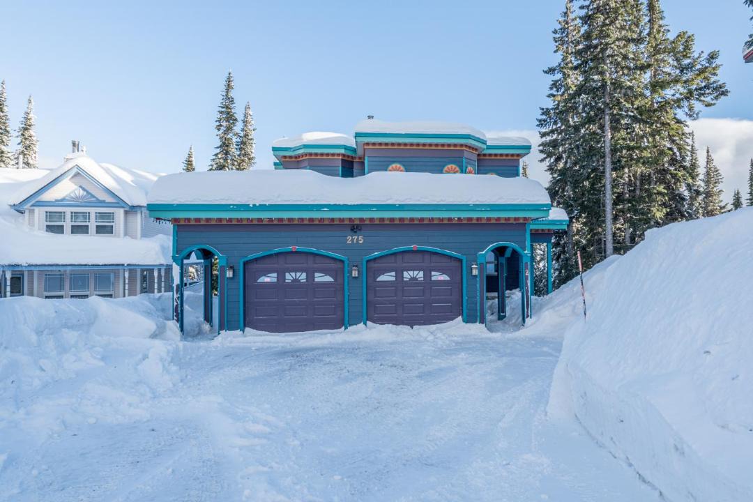 Photo of Buildings in Silver Star Mountain