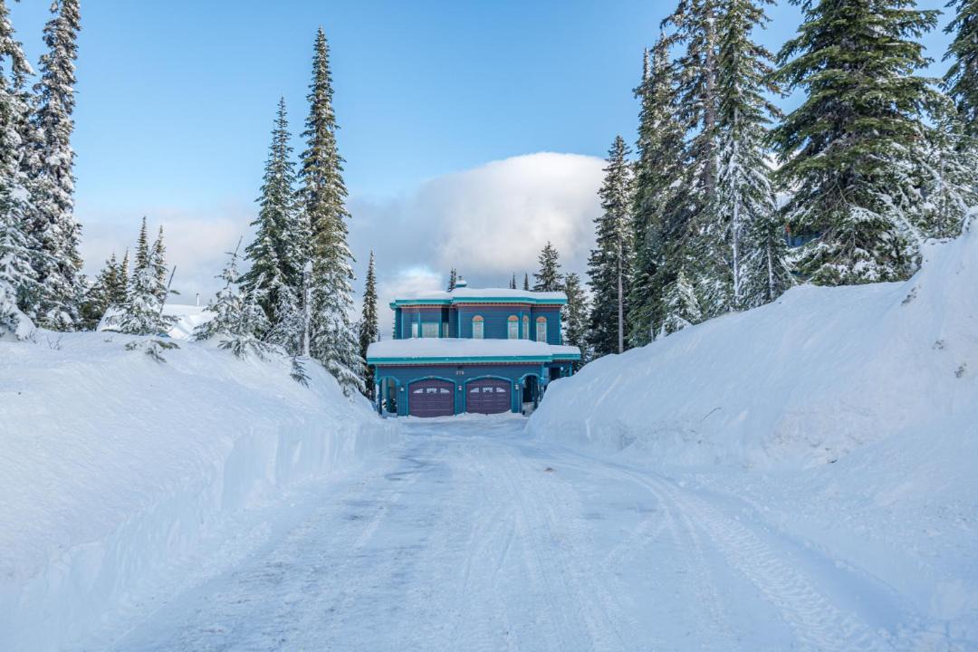 Photo of Buildings in Silver Star Mountain