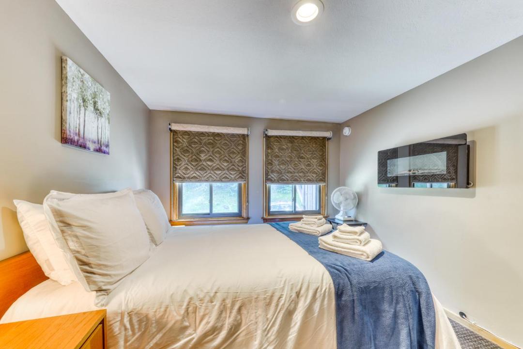Photo of Bedroom in Jackson