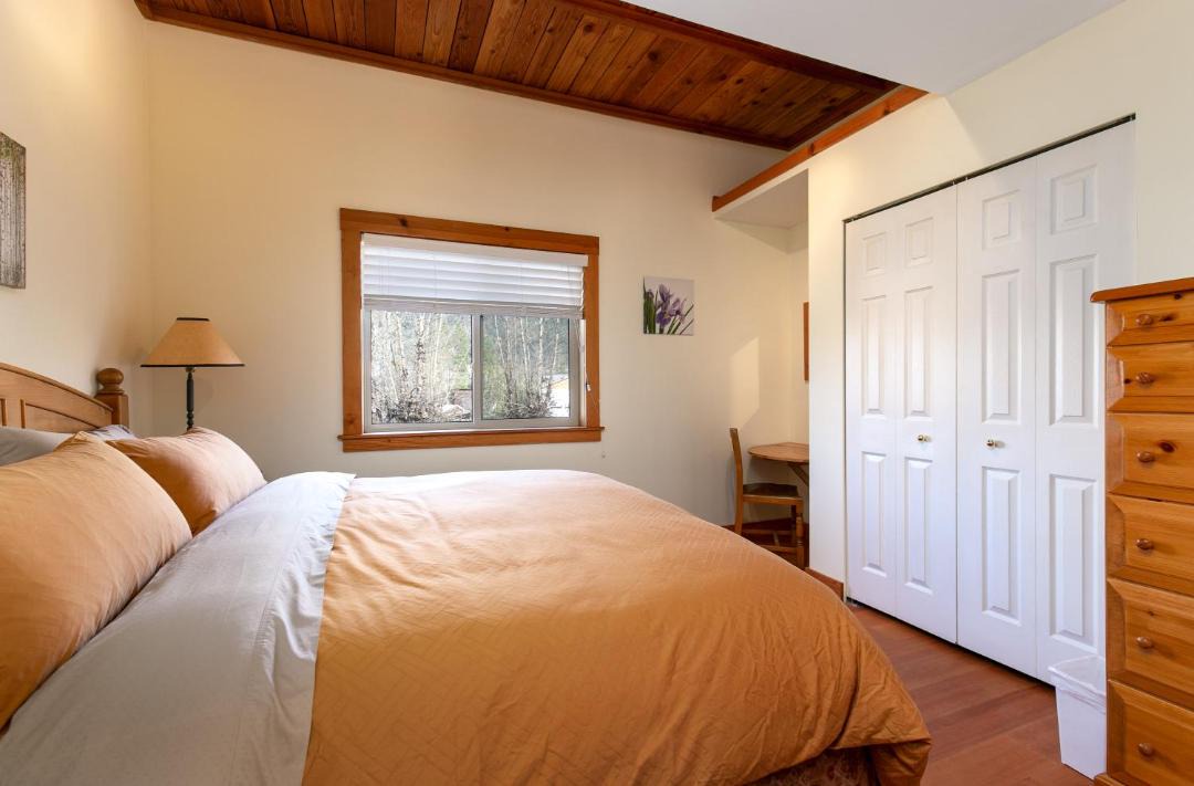 Photo of Bedroom in Pemberton