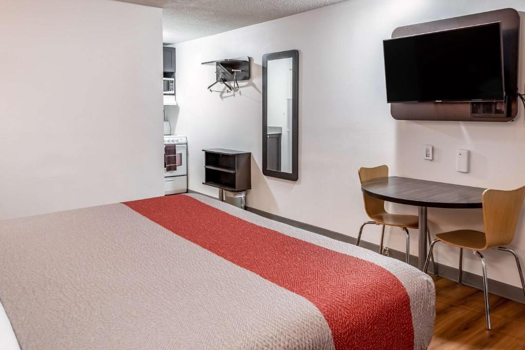 Photo of Bedroom in Fort Nelson